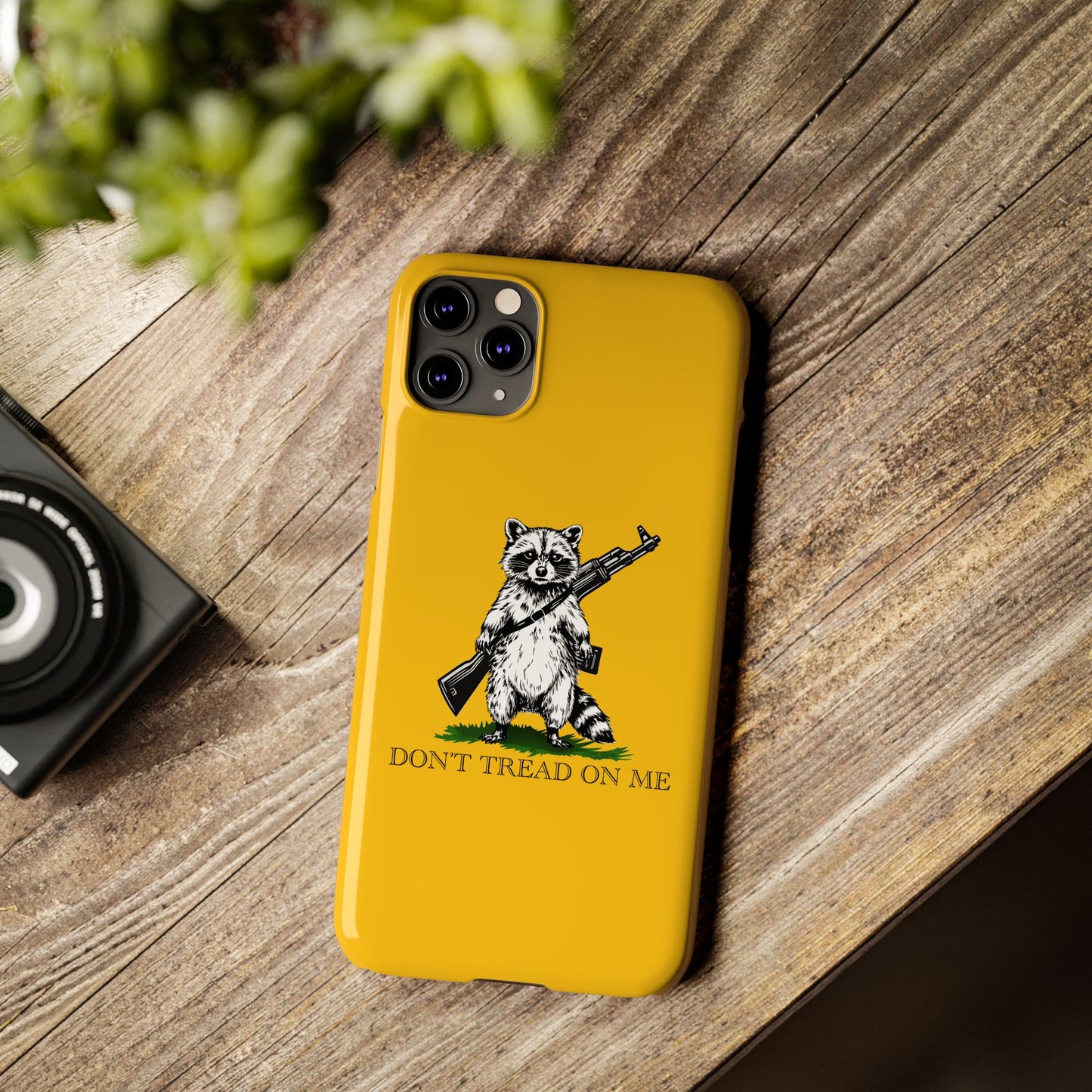 Racoon Freedom Design Slim Phone Case