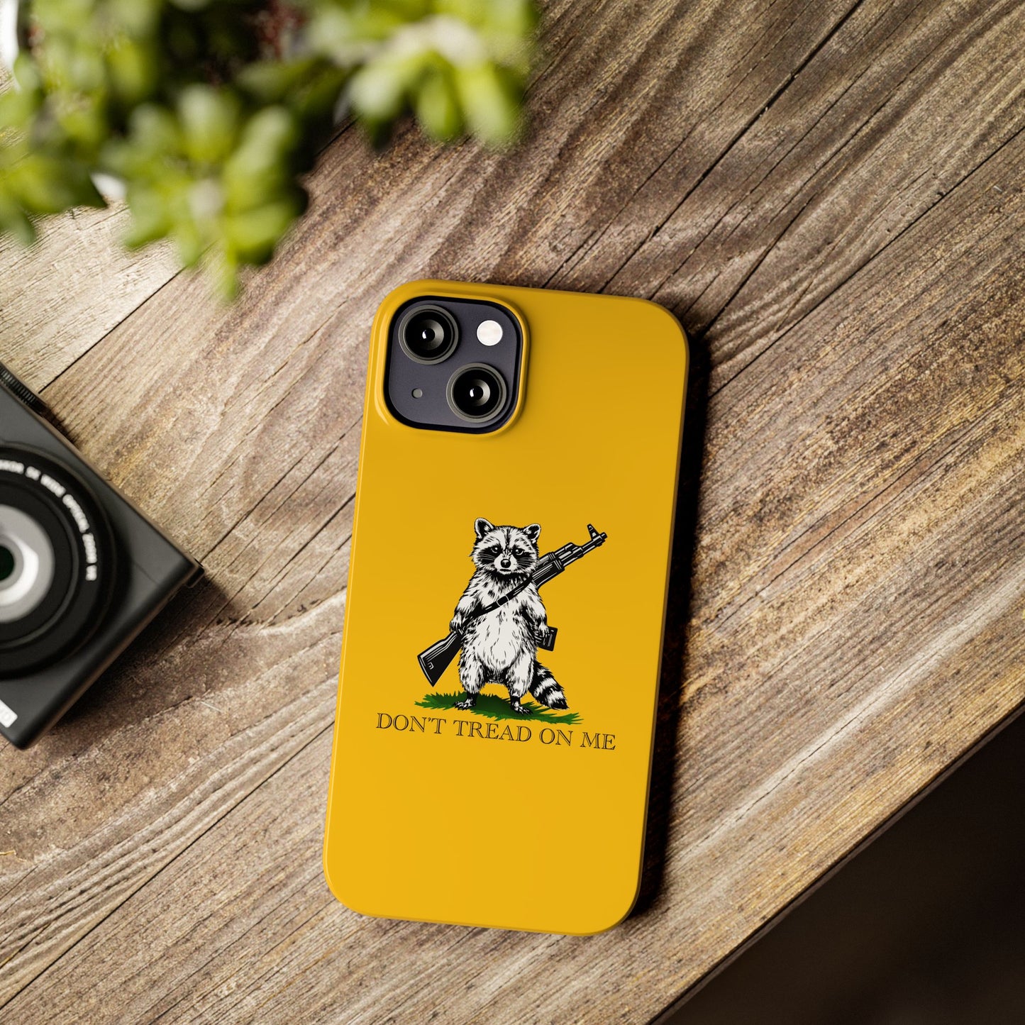 Racoon Freedom Design Slim Phone Case